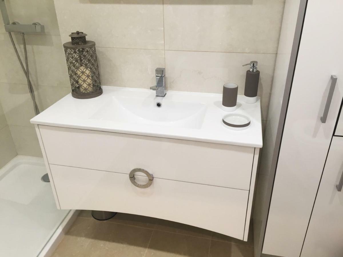 Appartement Apt Lumineux Terrasse Principe Real Lissabon