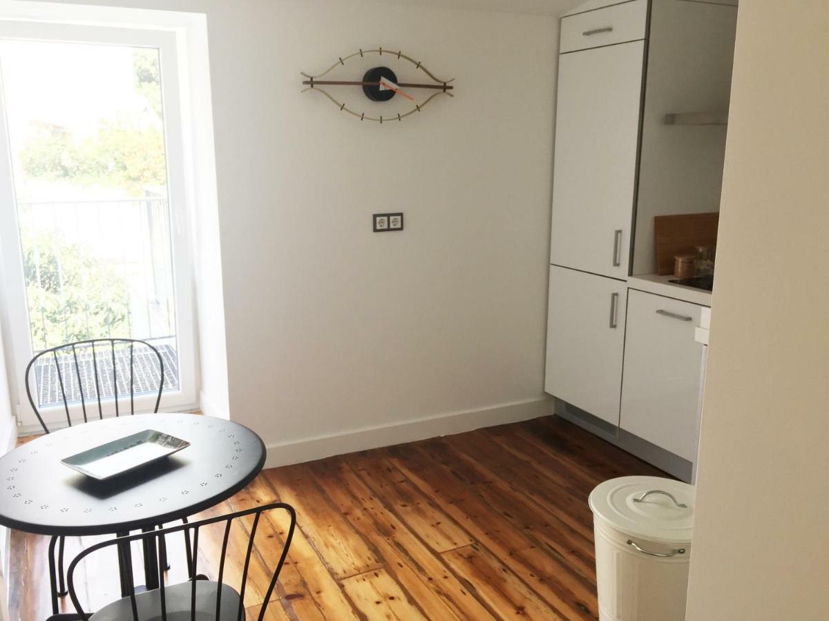 Apt Lumineux Terrasse Principe Real Appartement Lissabon